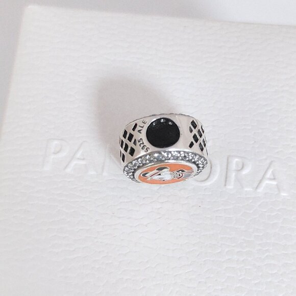 Pandora Disney Parks 2025 Epcot World Showcase Italy Italia Charm S925 Silver - Picture 8 of 8